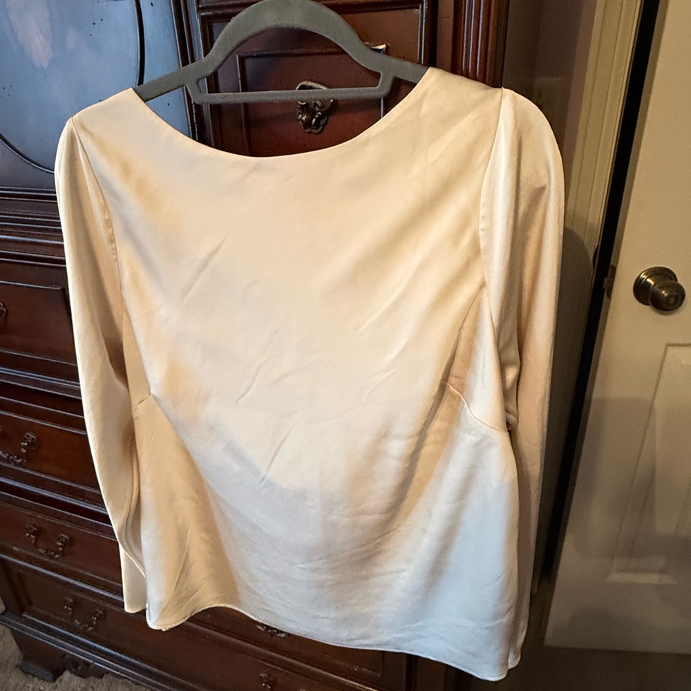 Abercrombie & Fitch Cream Satin Sheen Blouse Size L